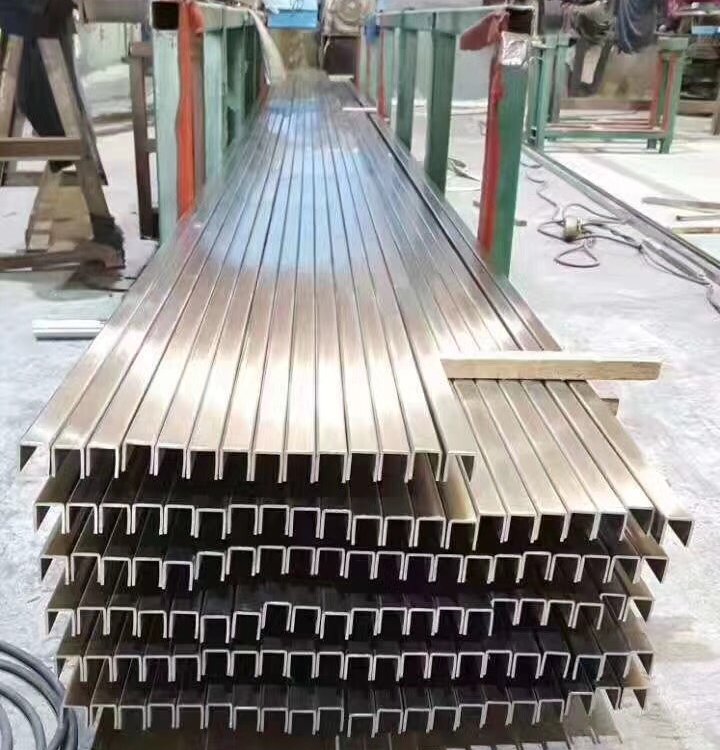 不锈钢U型槽管.jpg