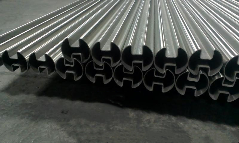 不锈钢双槽圆管