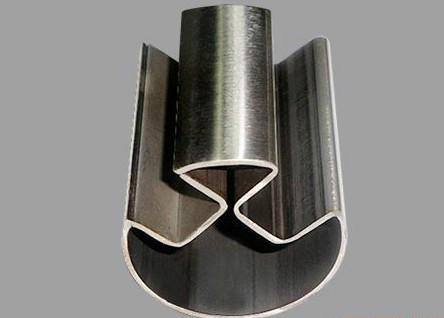 90°度不锈钢凹槽管