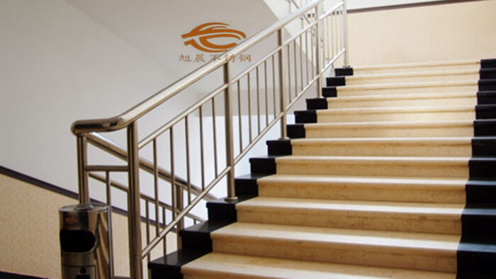 医院大楼用不锈钢楼梯护栏管