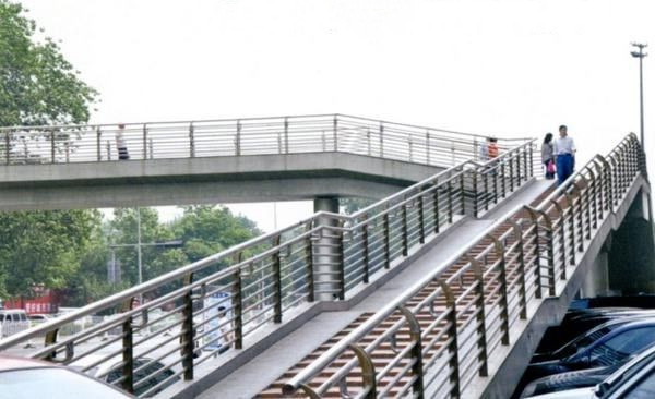 不锈钢天桥护栏管