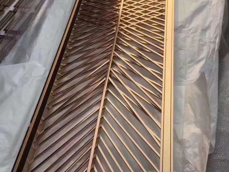 不锈钢屏风定做怎么选购比较好? 不锈钢屏风定做怎么选购比较好?