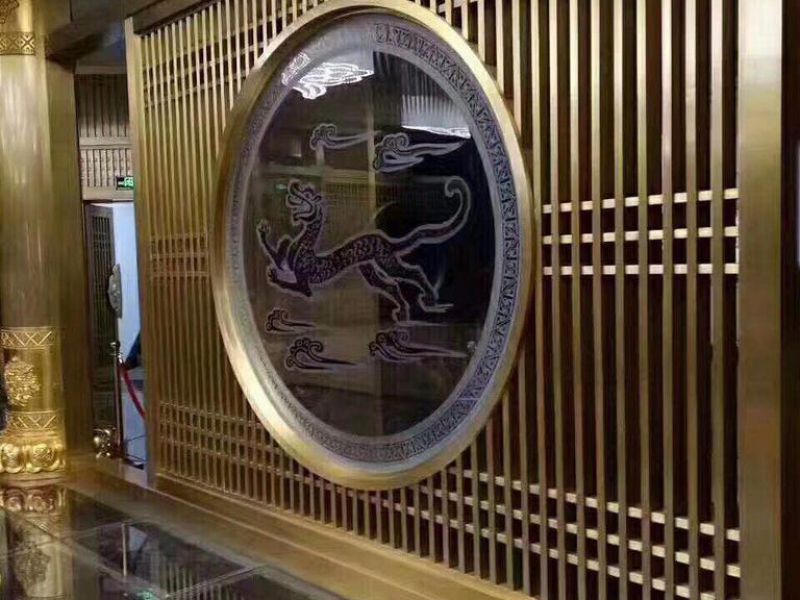 现代人为什么要选择不锈钢屏风，读懂这些就明白了