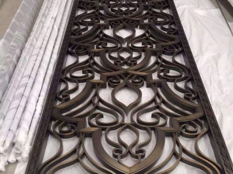 不锈钢屏风怎么选择和购买比较好？