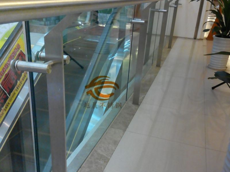 不锈钢管厂家*不锈钢立柱种类有哪些？